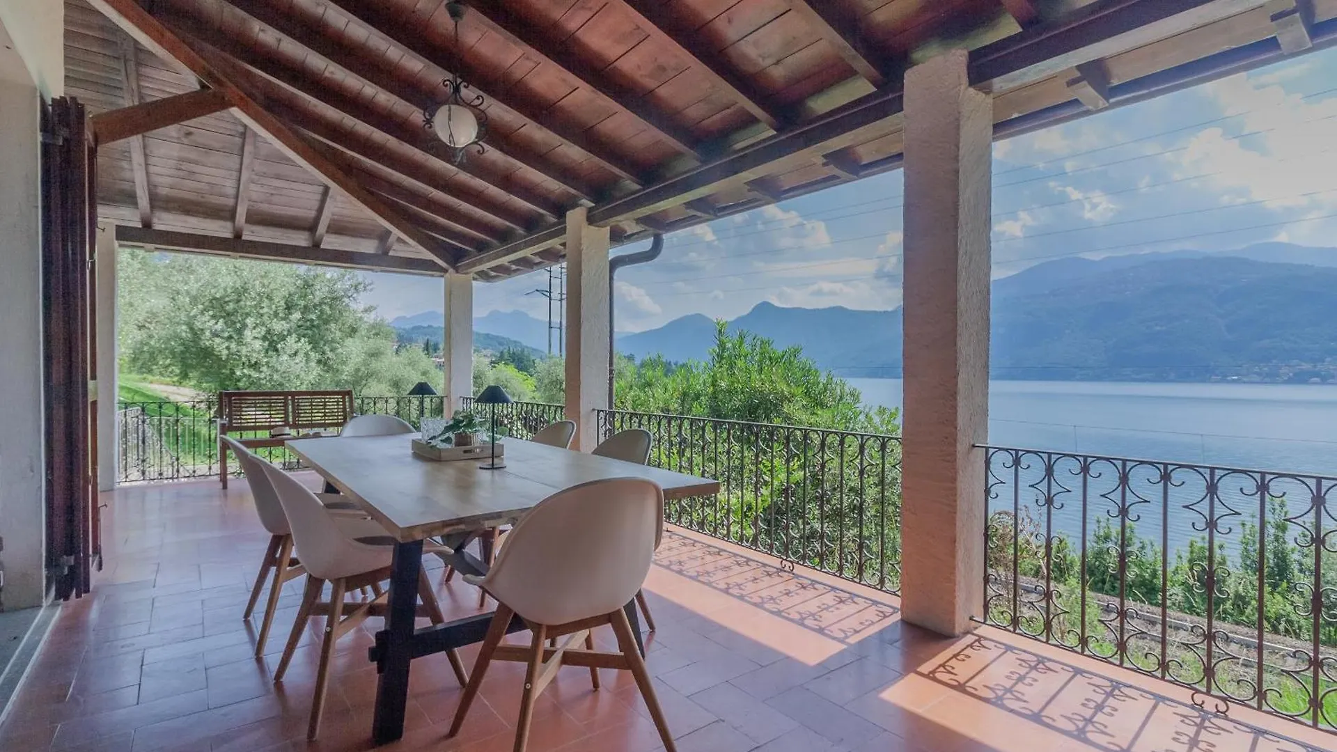 Villa Bianca Lierna Varenna