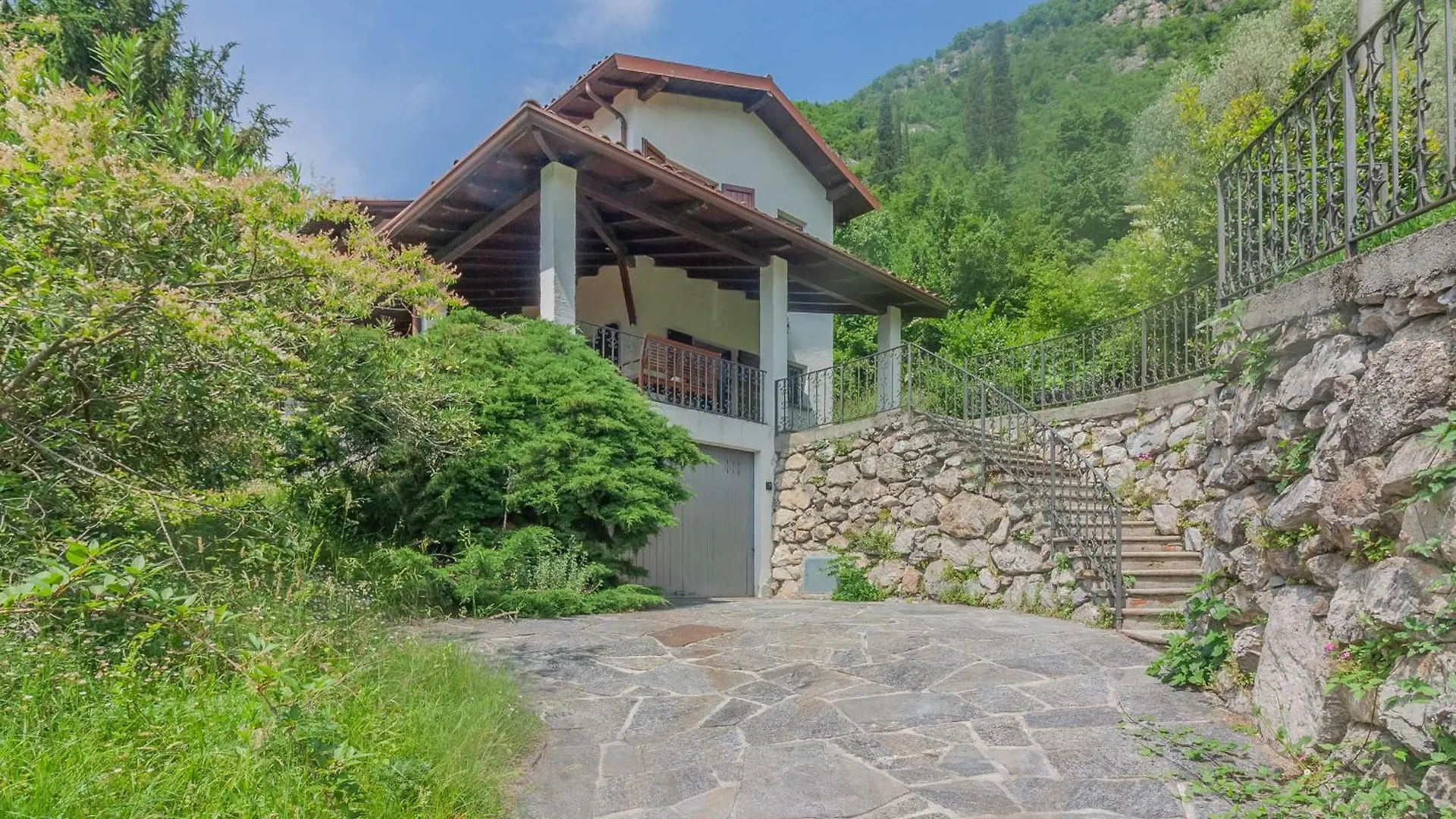Villa Bianca Lierna Varenna